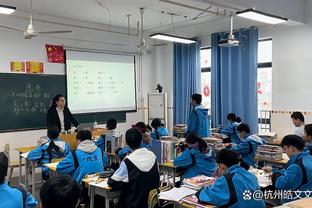 文班：我们近期正从控制失误进行学习 我期待下一场与字母哥交手